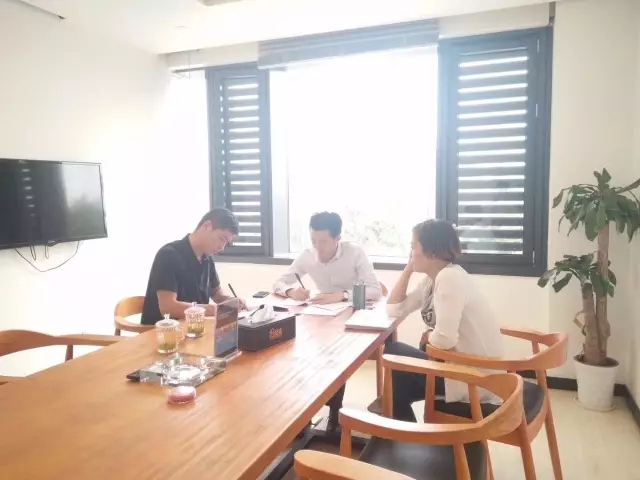 熱烈祝賀哈密伊州王總簽約創(chuàng)綠家！
