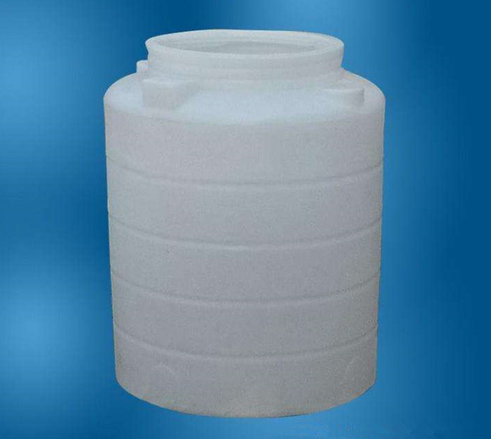 廚房水管破裂傳出刺鼻性氣味，原以為是鄰居家甲醛超標(biāo)，沒想到是“絕命毒師”