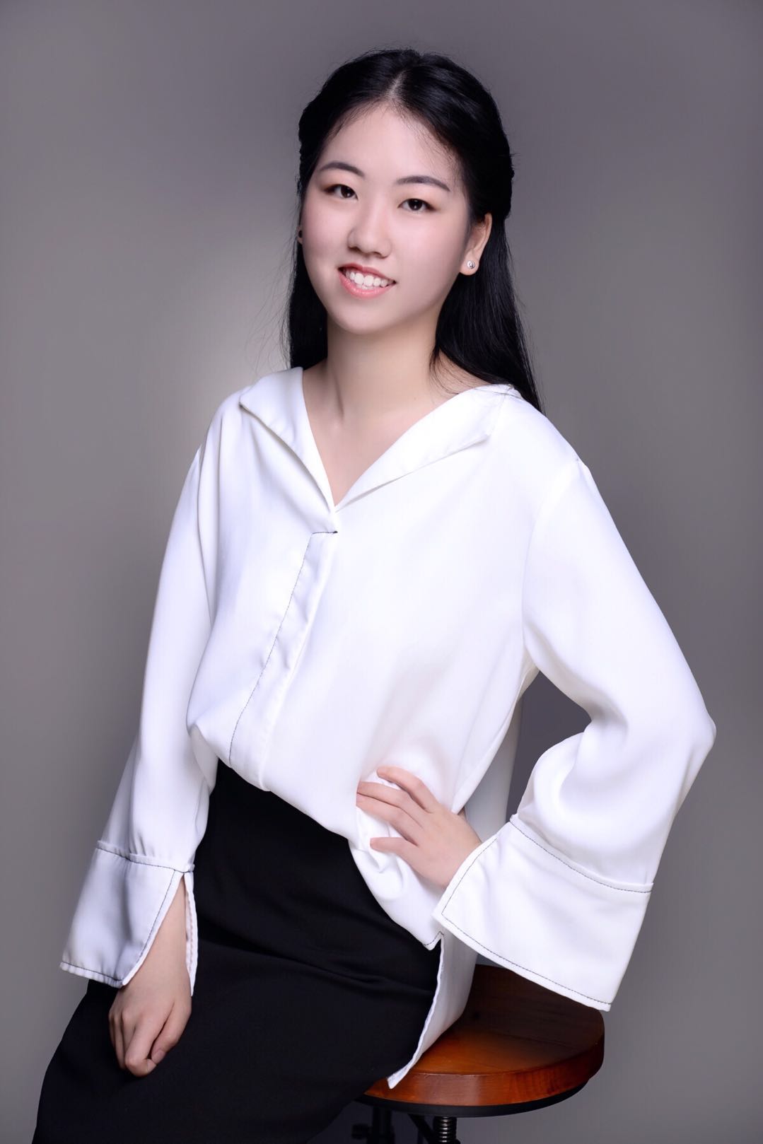 【1月生日會】本月壽星只有美少女，拍圖拍到小編手機內(nèi)存不夠啦！
