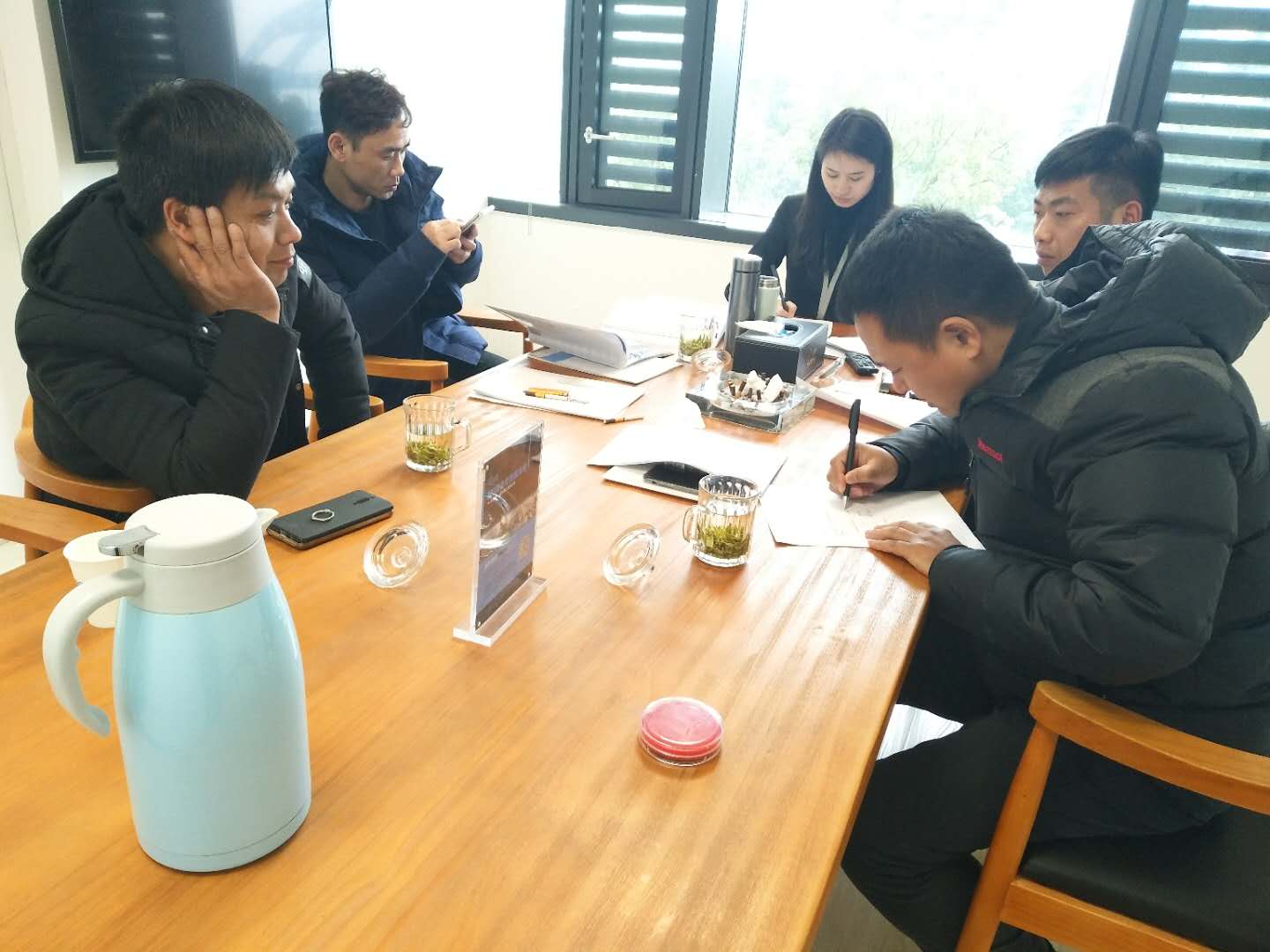 熱烈祝賀姚總、溫總團(tuán)隊(duì)簽約創(chuàng)綠家南京市區(qū)級代理！