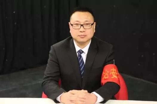 青春是用來(lái)奮斗的，除甲醛的青春最美麗！