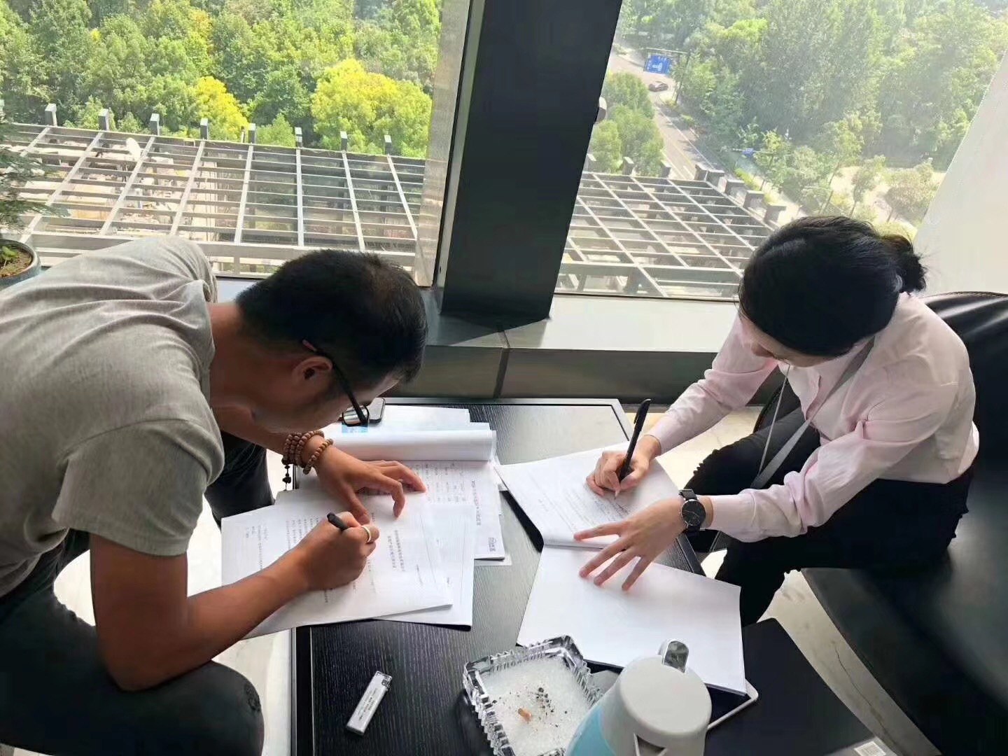 熱烈祝賀楊總簽約創(chuàng)綠家黔東南苗族侗族自治州縣級代理！