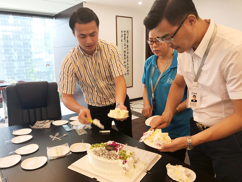 【7月生日會】喂——請問你是在網(wǎng)紅公司上班嗎？