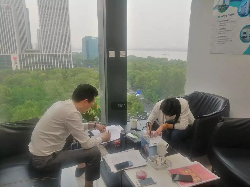 熱烈祝賀林總、唐總簽約創(chuàng)綠家惠州市區(qū)級代理！