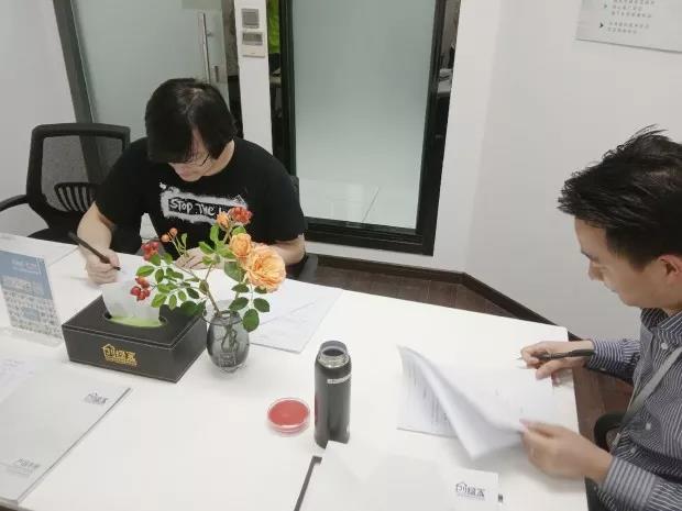 熱烈祝賀羅總簽約創(chuàng)綠家江蘇省南京市區(qū)級(jí)代理！