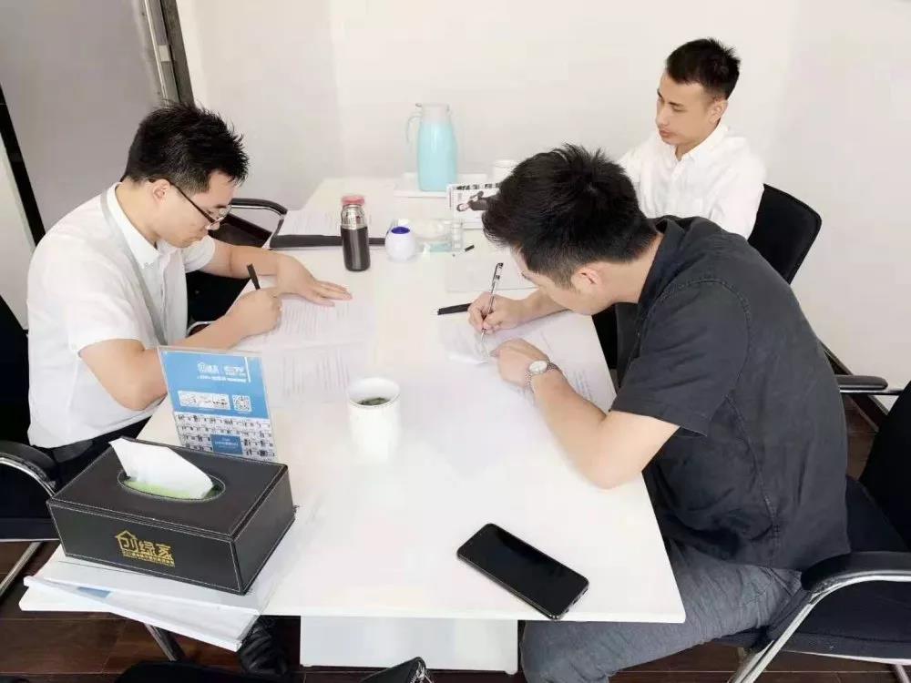 熱烈祝賀錢(qián)總簽約創(chuàng)綠家浙江省嘉興市區(qū)級(jí)代理！