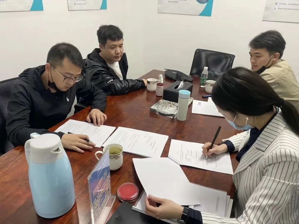 熱烈祝賀譚總石總簽約創(chuàng)綠家湖北省恩施州縣級代理！