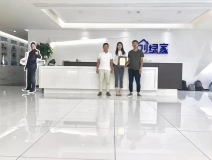 熱烈祝賀俞總、杜總簽約創(chuàng)綠家貴陽市區(qū)級代理！
